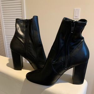 Aldo Pleather Bootie | 6
